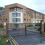 Joyce\'S Liverpool Apartment