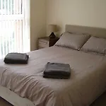 Joyce\'S Liverpool Apartment